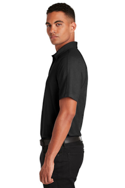 Sample of OGIO Onyx Polo in Blacktop from side sleeveleft